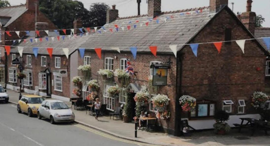 Tarporley Holiday Cottage Екстериор снимка