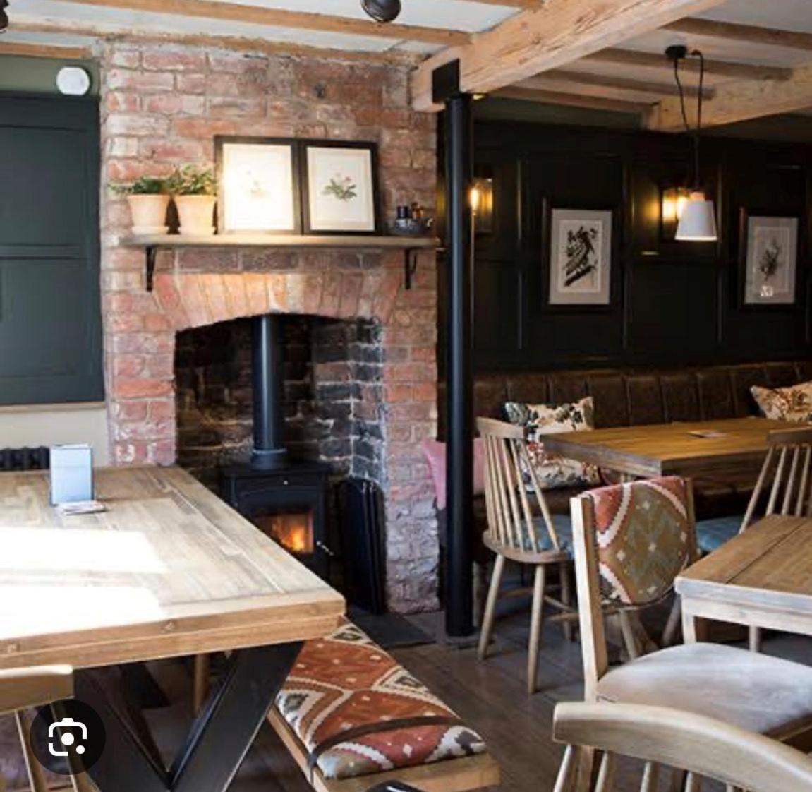 Tarporley Holiday Cottage Екстериор снимка